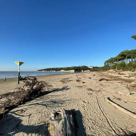 Appartement Meschers-Sur-Gironde, 2 Pieces, 4 Personnes - Fr-1-550-26 *